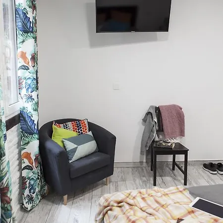 Holiday Guest house 2*