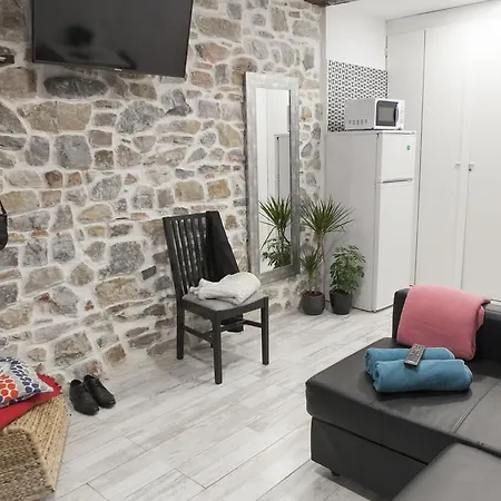 Guest house Holiday 2*